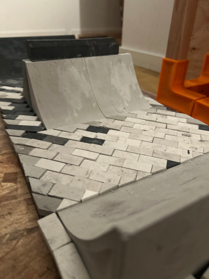 Field study half pipe