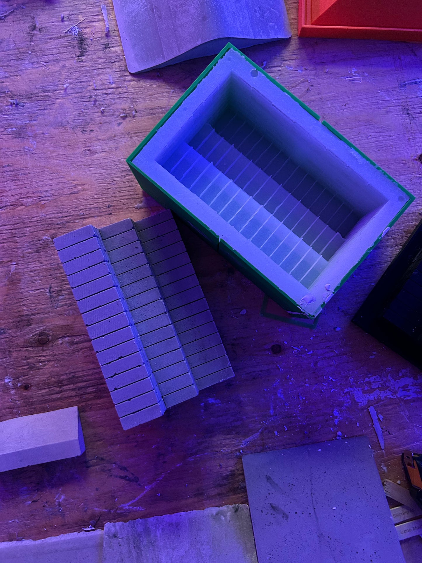 Three stair bricked boi mould